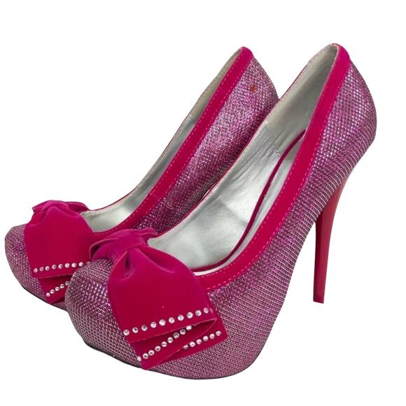 Qupid NWOB Hot Pink Metallic Dazzle Rhinestone Bow Stiletto Heels Size 7.5 - Picture 1 of 7